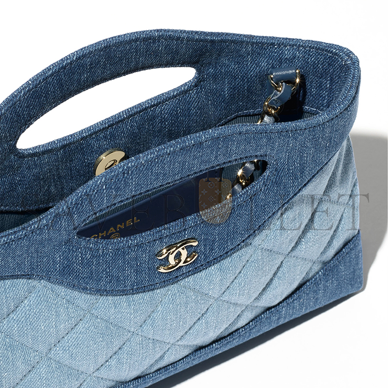 CHANEL DEMIN CLUTCH WITH CHAIN AP3656 (20.5*17*3.5cm)